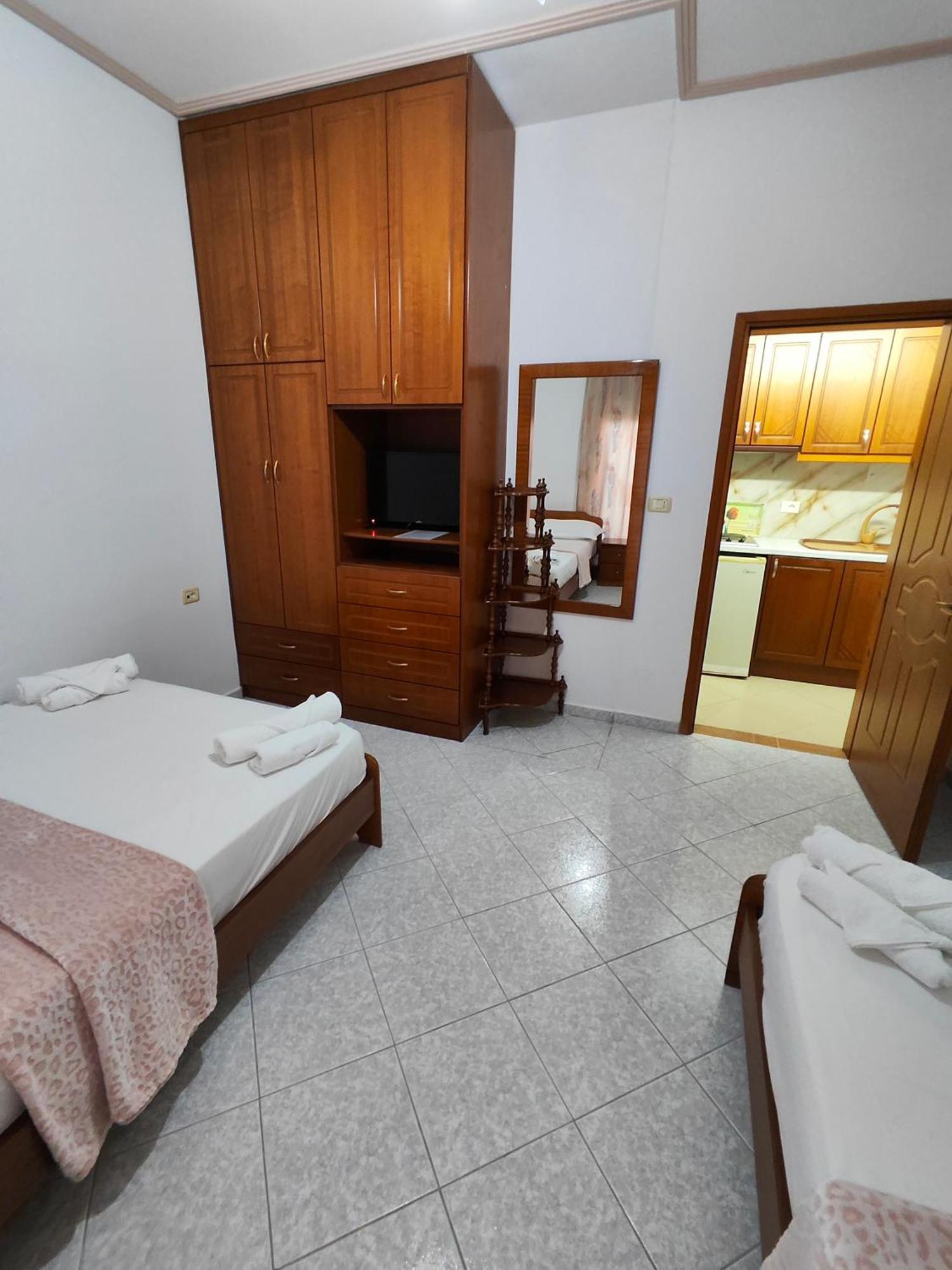 Hola Rooms Ksamil Luaran gambar