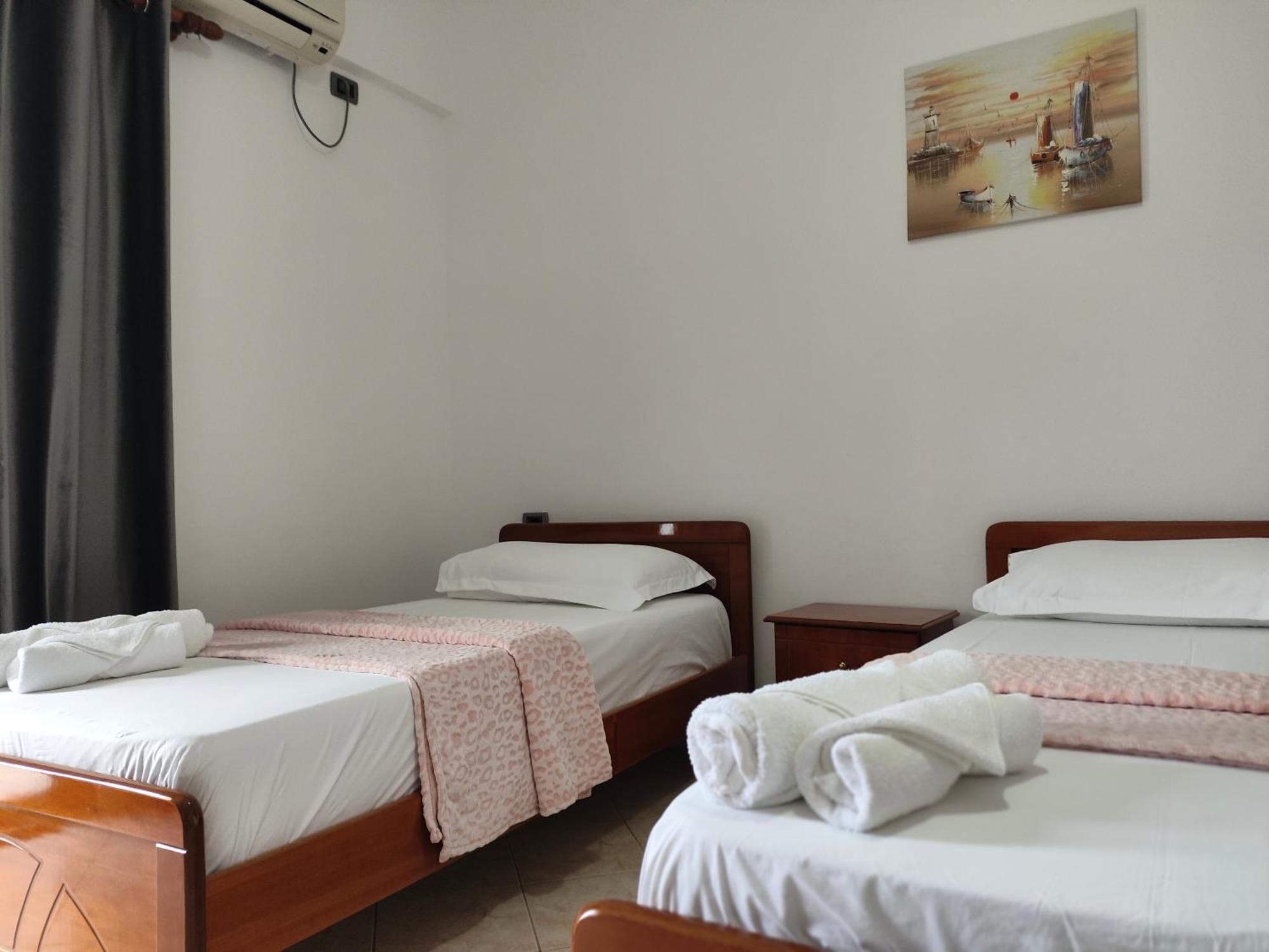 Hola Rooms Ksamil Luaran gambar