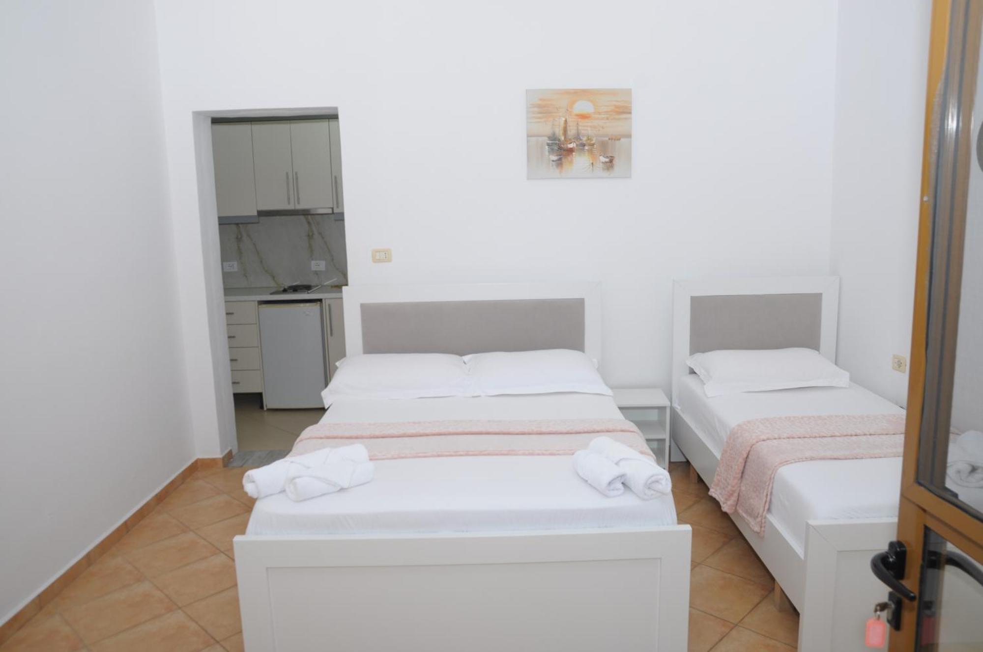 Hola Rooms Ksamil Luaran gambar