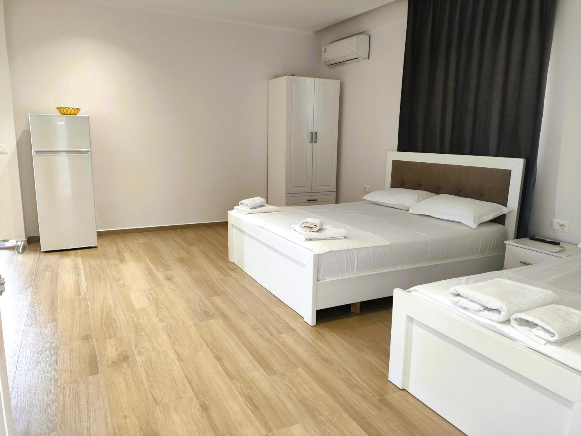 Hola Rooms Ksamil Luaran gambar