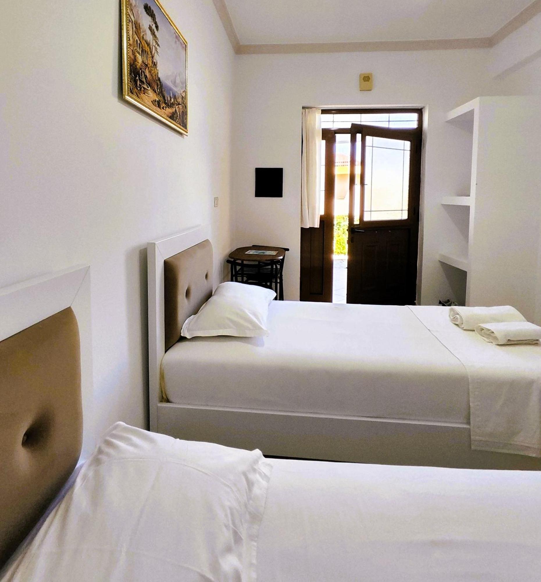 Hola Rooms Ksamil Luaran gambar