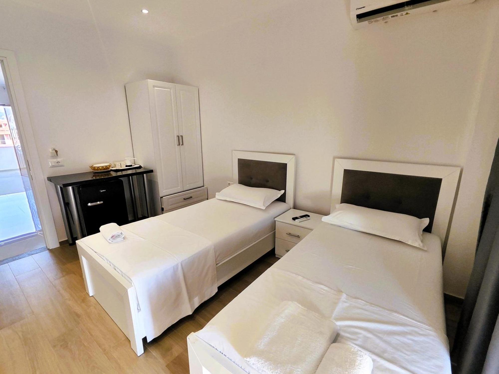 Hola Rooms Ksamil Luaran gambar